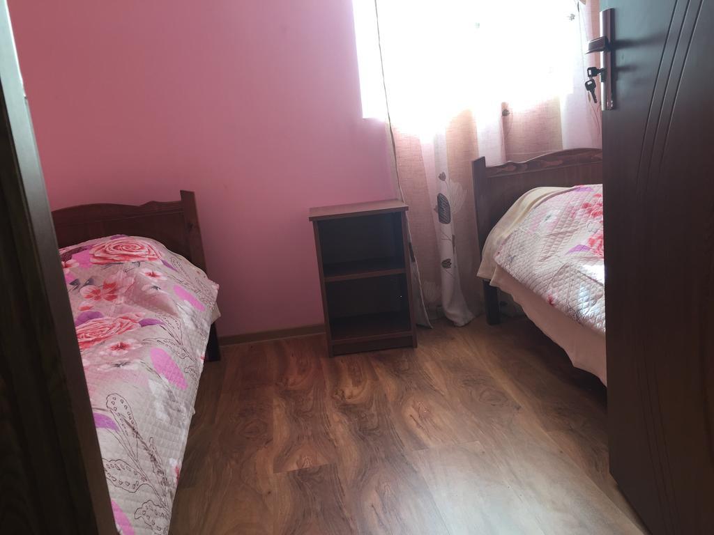 Guesthouse Robinzon Lalkhori Экстерьер фото